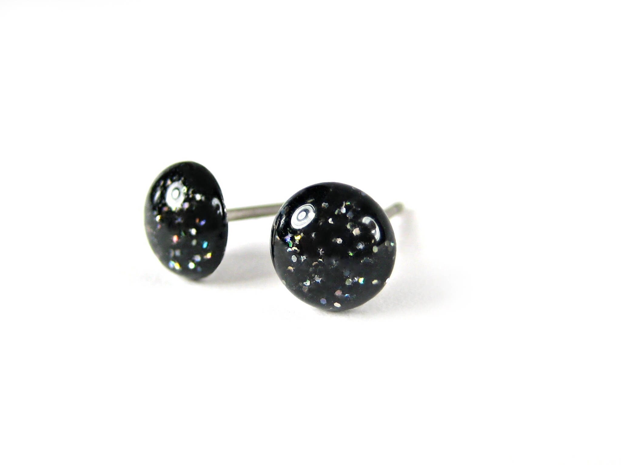 city lights black glitter stud earrings